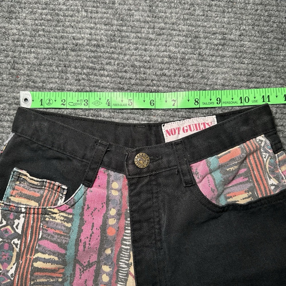 Vintage 80s/90s Not Guilty Girls Denim Stripes/Black Denim Shorts Size 12 - Picture 4 of 5
